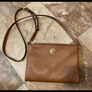 Michael Kors Crossbody. Luggage color. Gently worn